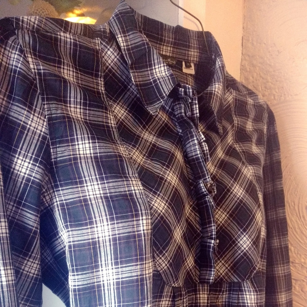 Eddie Bauer Woman Flannel Shirt HOST PICK